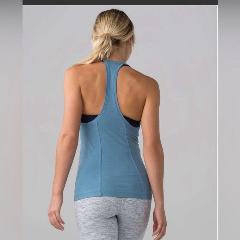 LULULEMON Line Up Racerback
Seascape